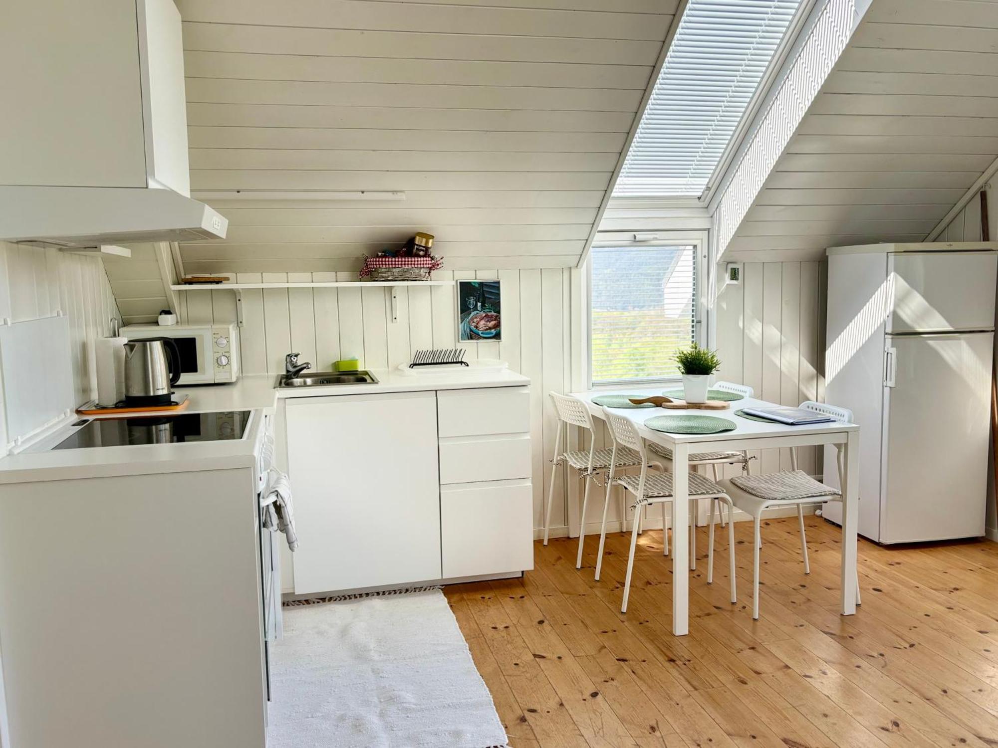 Fjord Road Apartment Hjelmeland Exterior foto